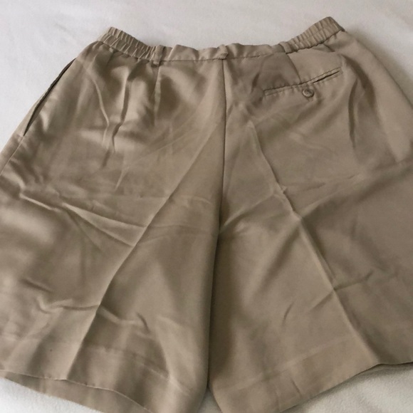 Talbots Golf Shorts - Picture 2 of 3